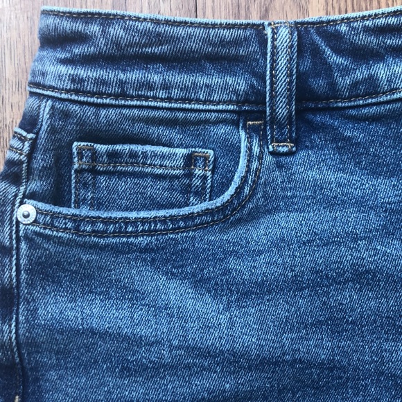 Soft, comfy and cute blue denim shorts! - Picture 6 of 6